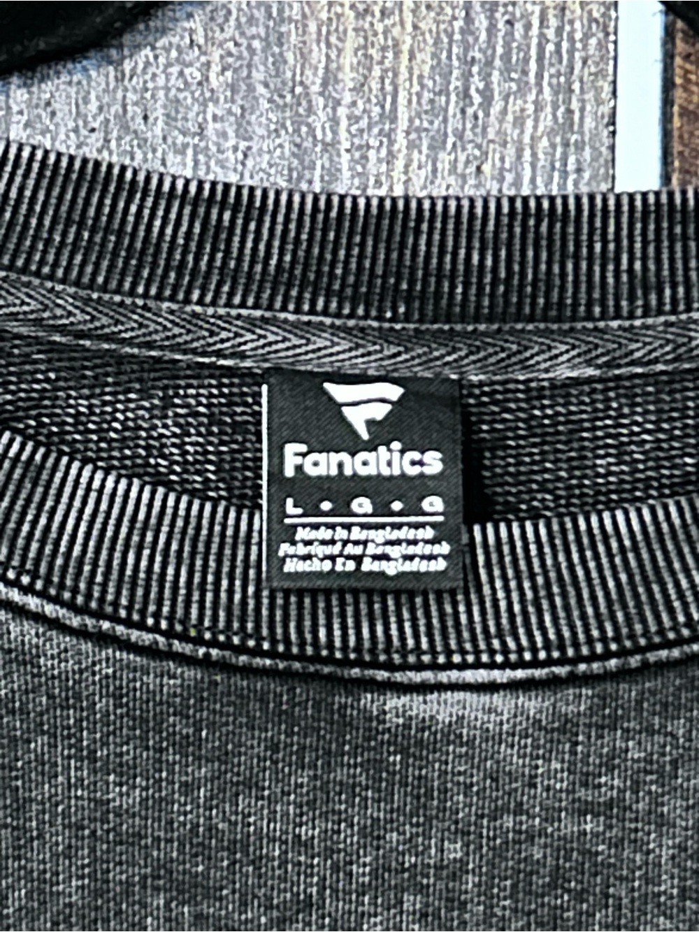 Fanatics Black Washed KC Chiefs Crewneck Sweatshirt - Picture 5 of 7